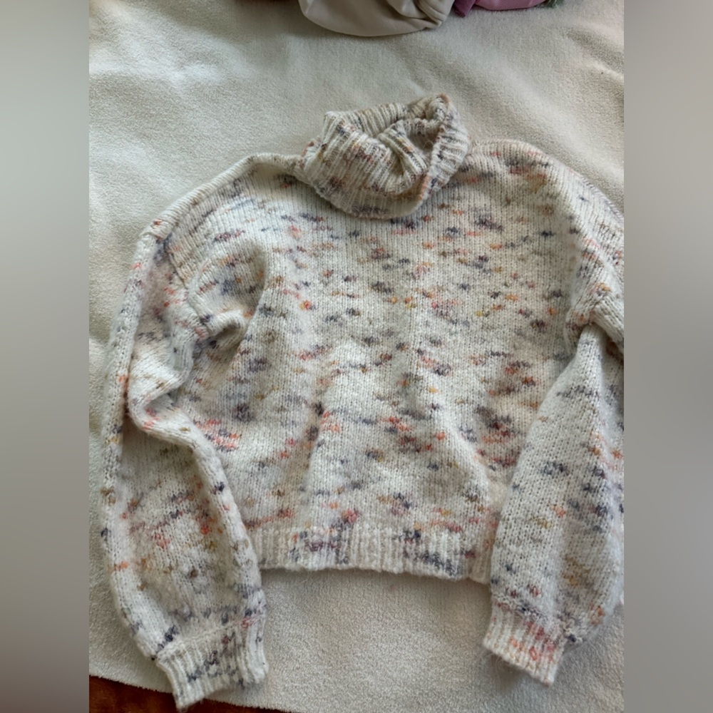 Size medium turtle neck cropped sweater